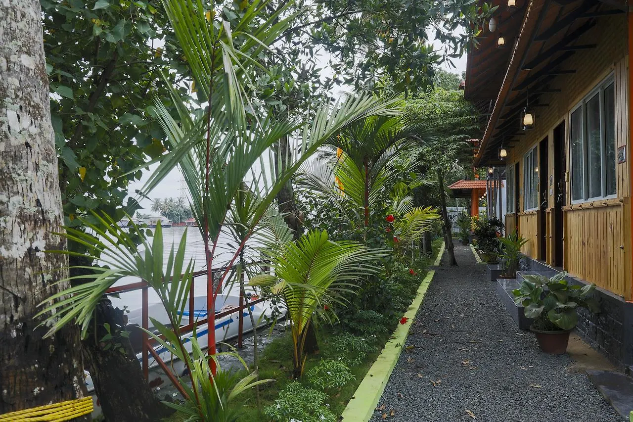The Lake Paradise Boutique Resort Alappuzha Bed and breakfast