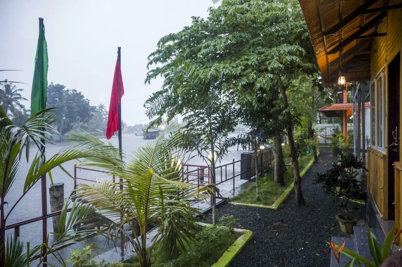 The Lake Paradise Boutique Resort Alappuzha